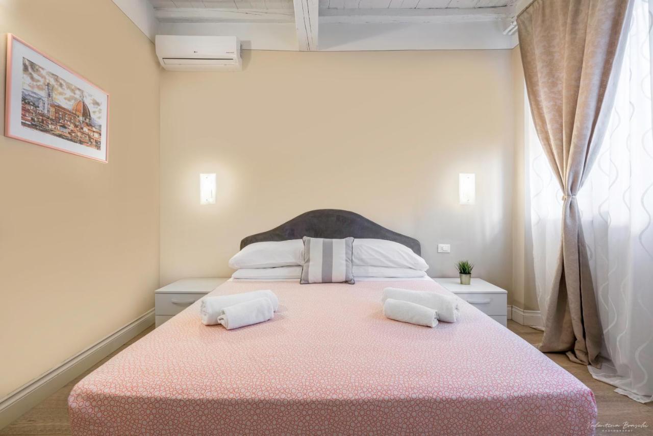 Wine Apartments Florence Barolo Esterno foto